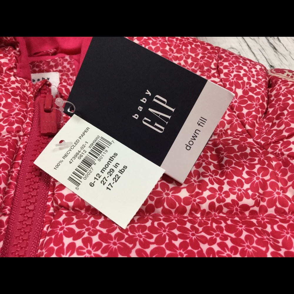 Gap Girls 0 6 Month Red Floral Down Fill Coat - Picture 7 of 8